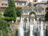 Fontana dell'Acqua Marcia a Tivoli, una delle top 10 cose da vedere nel Lazio, con giochi d'acqua e architettura rinascimentale.