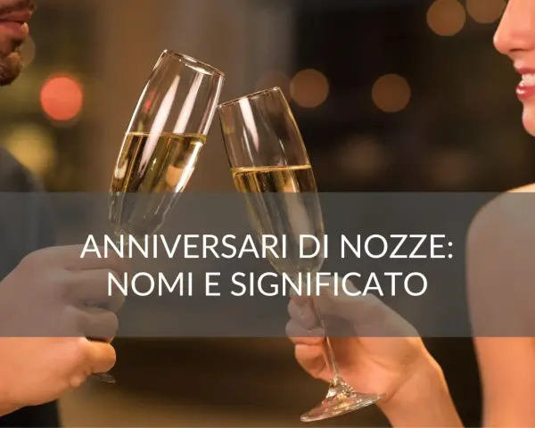 Coppia brinda con champagne per celebrare anniversari di nozze.