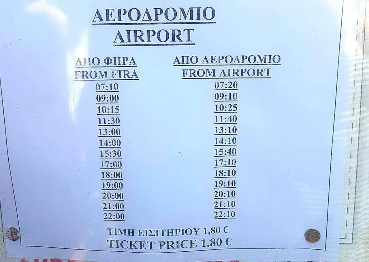 Orari bus Santorini: da Fira all'aeroporto e viceversa. Utile per capire come muoversi a Santorini.